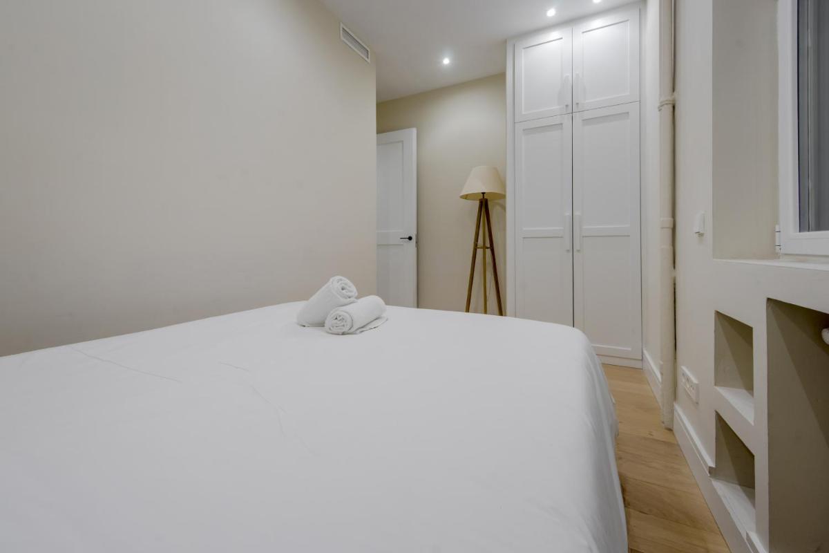 Centrico Apt 9pax en Calle Barco a 1 minuto de Gran Via - image 5