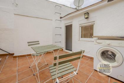 Atico Calle Silva para 3pax con terraza esquina con Gran Via - image 16