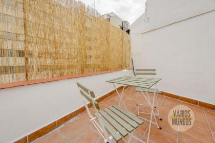 Atico Calle Silva para 3pax con terraza esquina con Gran Via - image 18