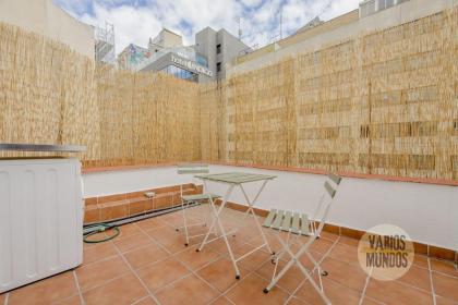 Atico Calle Silva para 3pax con terraza esquina con Gran Via - image 19