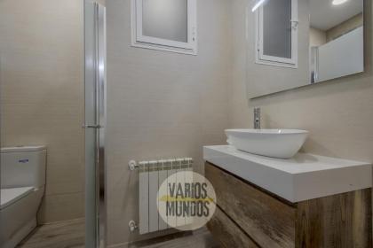 Elegante Apt 9pax en La Latina-Centro de Madrid - image 12