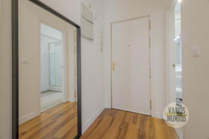 Downtown Apt 1hab para 3pax en la Plaza de Chueca - image 12