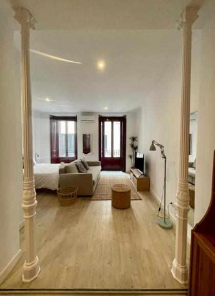 Beautiful Loft para 3pax en Huertas-Cortes