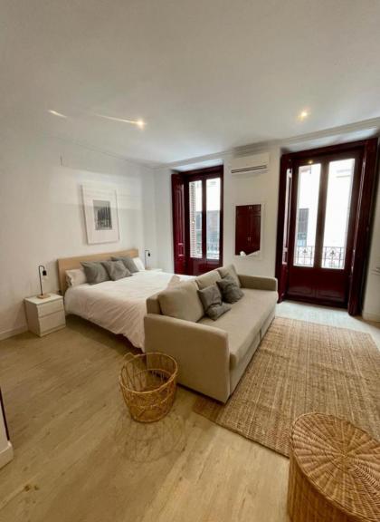 Beautiful Loft para 3pax en Huertas-Cortes - image 2