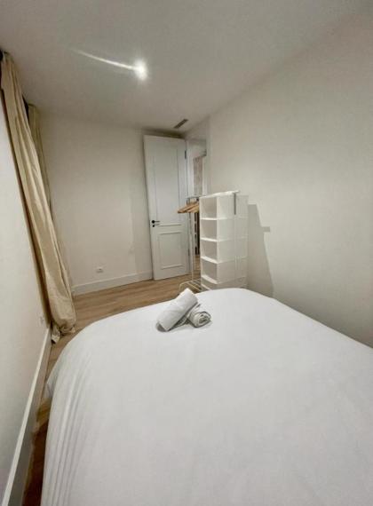 Amazing&Elegant Apt 7pax en Calle Jesus y Maria-Tirso - image 29