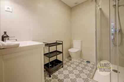 Central&Modern Apt 4Hab para 9p en La Latina - image 22