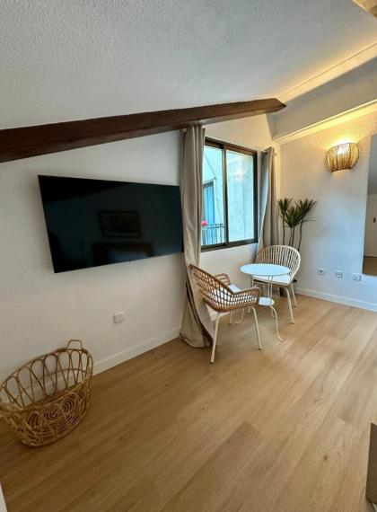 Centrico Loft en Calle Carretas-Sol 2pax - image 12