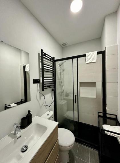 New and Amazing Apt para 7 pax en la Latina - image 25
