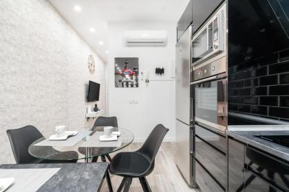 Chueca San Anton Apartment - image 24