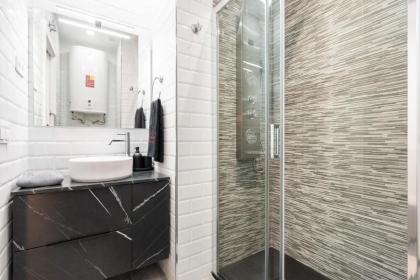 Chueca San Anton Apartment - image 26