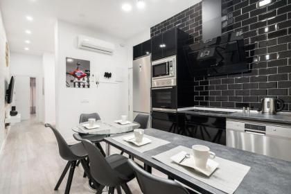 Chueca San Anton Apartment - image 28