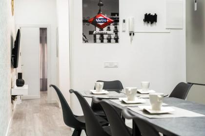 Chueca San Anton Apartment - image 30