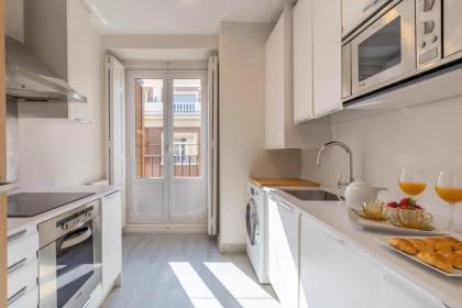 Apartamento in Justicia Fernando VI I - image 7
