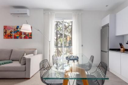 Apartment Almudena Palacio Real Royal Palace II - image 4